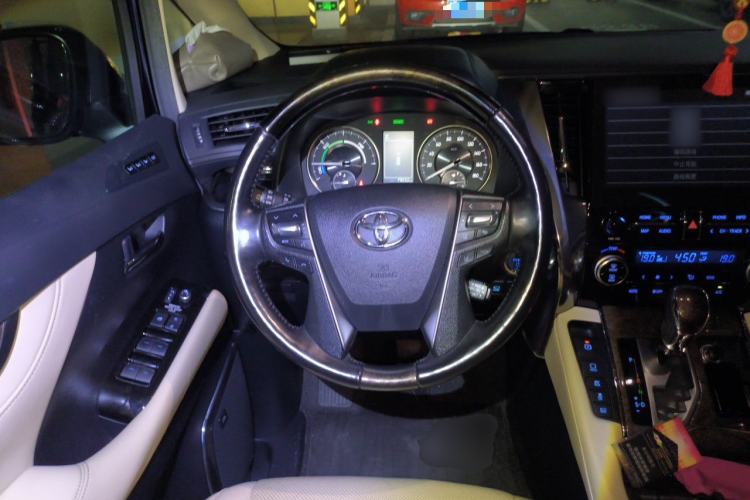 Used Toyota Vellfire 2021 Crown Dual-Engine 2.5L HV Prestige Edition Steering Wheel