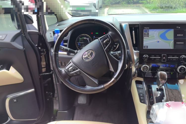 Used Toyota Vellfire 2021 Crown Dual-Engine 2.5L HV Supreme Edition Steering Wheel