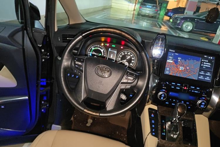 Used Toyota Vellfire 2021 Crown Dual-Engine 2.5L HV Prestige Edition Steering Wheel