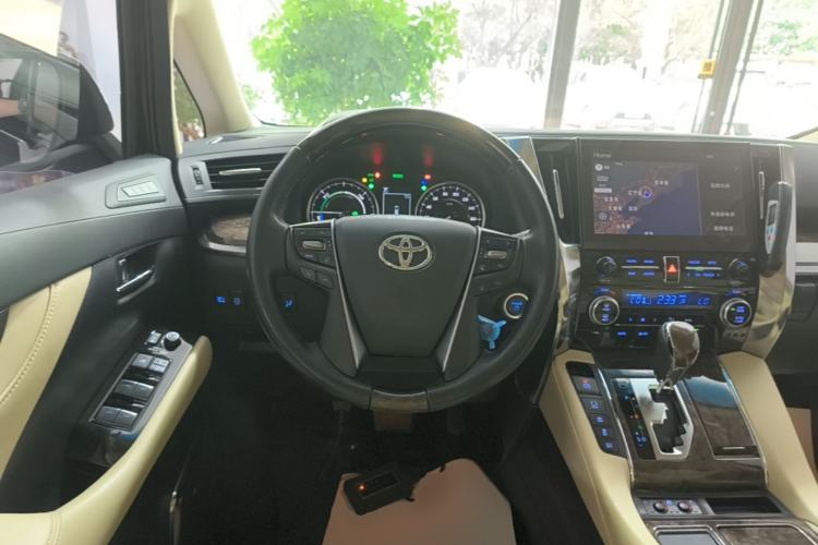 Used Toyota Vellfire 2021 Crown Dual-Engine 2.5L HV Supreme Edition Steering Wheel