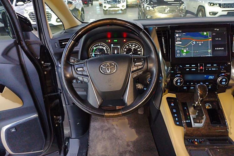 Used Toyota Vellfire 2021 Crown Dual-Engine 2.5L HV Prestige Edition Steering Wheel
