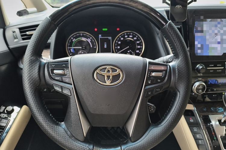Used Toyota Vellfire 2021 Crown Dual-Engine 2.5L HV Supreme Edition Steering Wheel