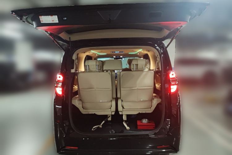 Used Toyota Vellfire 2021 Crown Dual-Engine 2.5L HV Prestige Edition Trunk