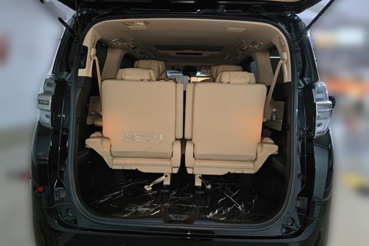 Used Toyota Vellfire 2021 Crown Dual-Engine 2.5L HV Prestige Edition Trunk