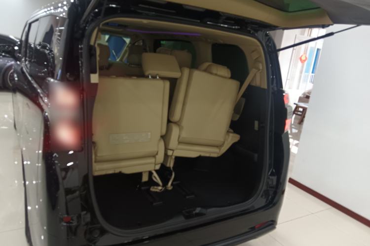 Used Toyota Vellfire 2021 Crown Dual-Engine 2.5L HV Prestige Edition Trunk