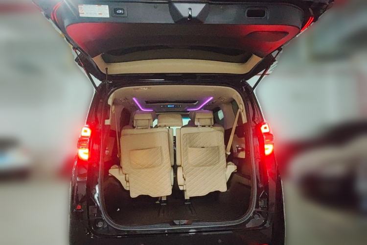 Used Toyota Vellfire 2021 Crown Dual-Engine 2.5L HV Prestige Edition Trunk