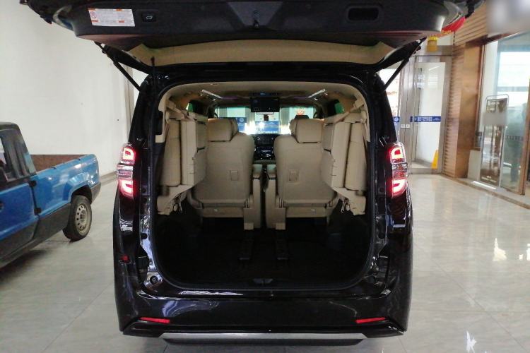 Used Toyota Vellfire 2021 Crown Dual-Engine 2.5L HV Supreme Edition Trunk