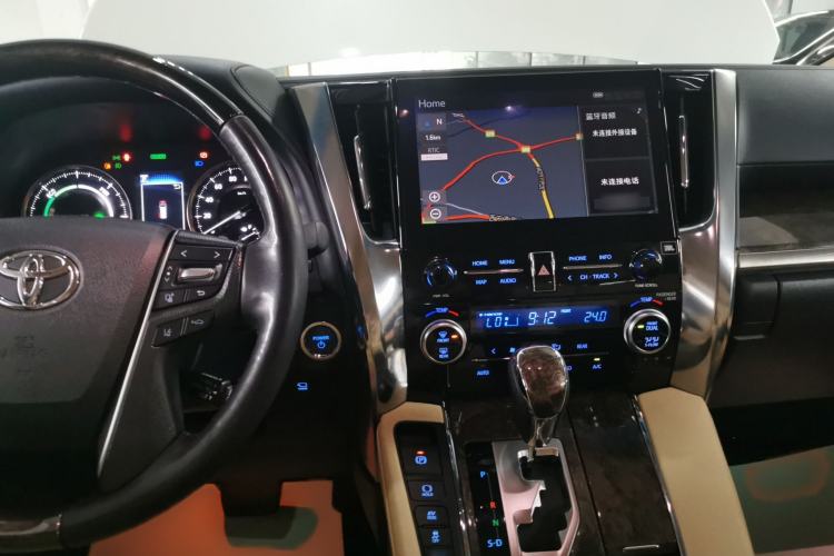 Used Toyota Vellfire 2021 Crown Dual-Engine 2.5L HV Supreme Edition Audio And AC Panel