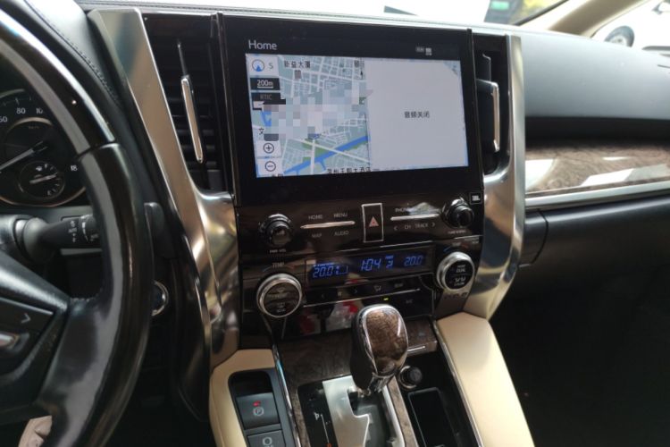 Used Toyota Vellfire 2021 Crown Dual-Engine 2.5L HV Supreme Edition Audio And AC Panel