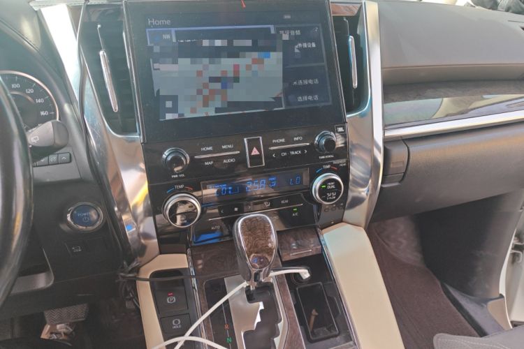 Used Toyota Vellfire 2021 Crown Dual-Engine 2.5L HV Supreme Edition Audio And AC Panel