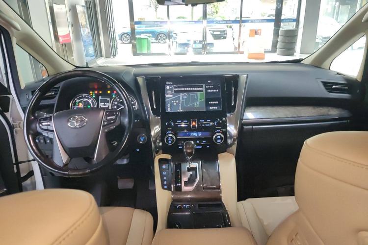 Used Toyota Vellfire 2021 Crown Dual-Engine 2.5L HV Prestige Edition Center Console