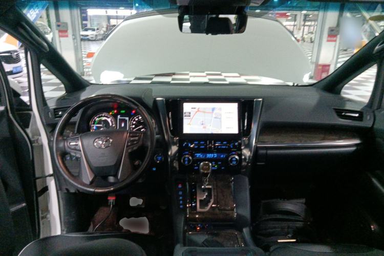 Used Toyota Vellfire 2021 Crown Dual-Engine 2.5L HV Supreme Edition Center Console