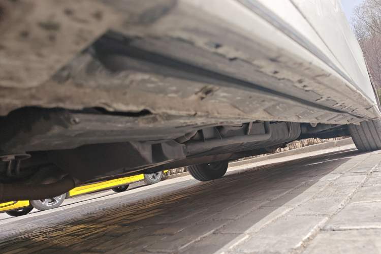Used Toyota Vellfire 2021 Crown Dual-Engine 2.5L HV Supreme Edition Chassis Front Left
