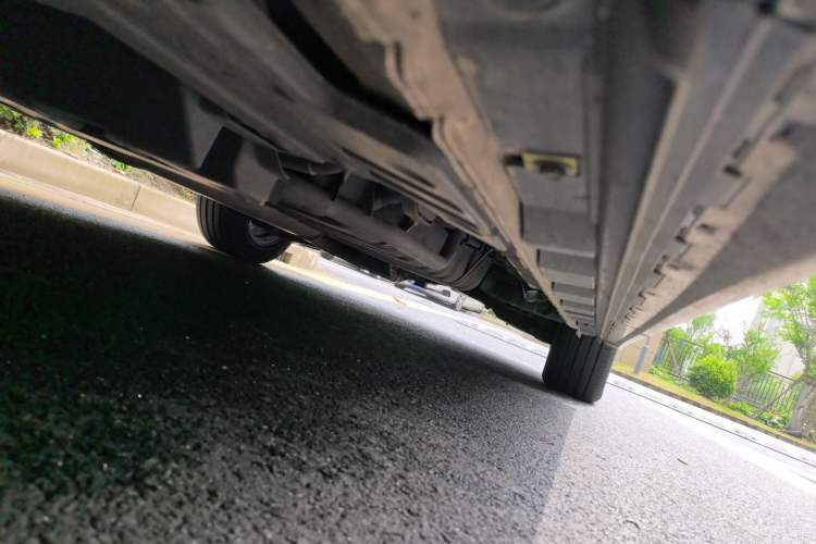 Used Toyota Vellfire 2021 Crown Dual-Engine 2.5L HV Supreme Edition Chassis Front Left