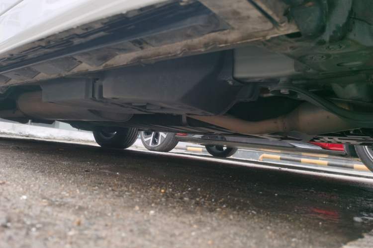 Used Toyota Vellfire 2021 Crown Dual-Engine 2.5L HV Prestige Edition Chassis Front Right