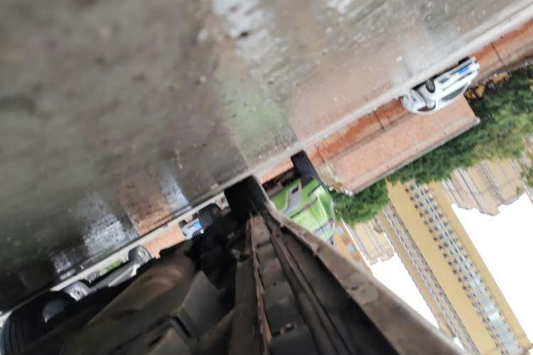 Used Toyota Vellfire 2021 Crown Dual-Engine 2.5L HV Luxury Edition Chassis Front Right