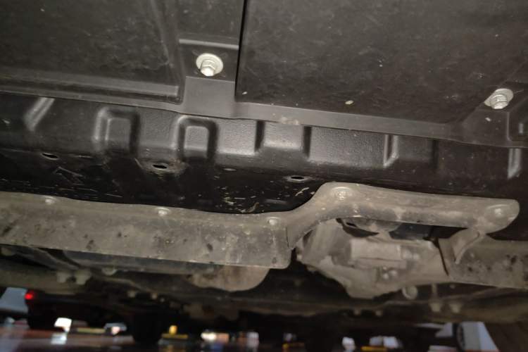 Used Toyota Vellfire 2021 Crown Dual-Engine 2.5L HV Prestige Edition Chassis Front