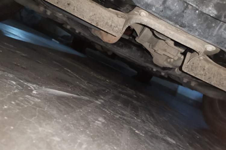Used Toyota Vellfire 2021 Crown Dual-Engine 2.5L HV Luxury Edition Chassis Front