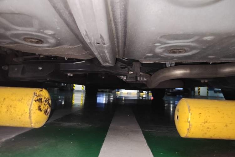 Used Toyota Vellfire 2021 Crown Dual-Engine 2.5L HV Prestige Edition Chassis Rear