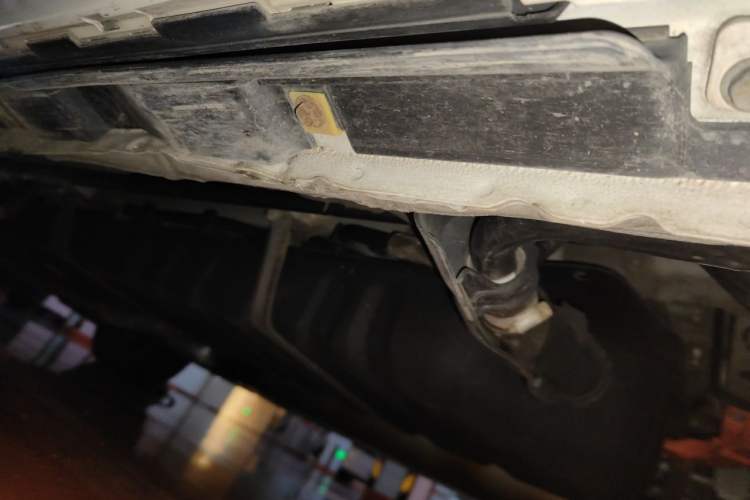 Used Toyota Vellfire 2021 Crown Dual-Engine 2.5L HV Prestige Edition Chassis Rear Left