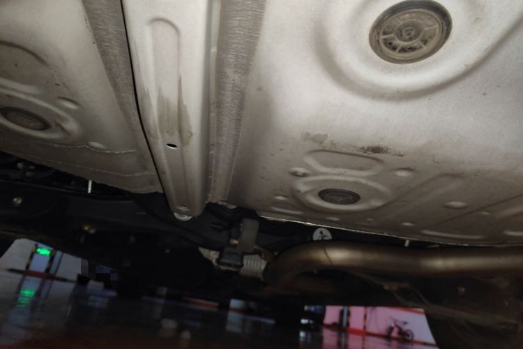 Used Toyota Vellfire 2021 Crown Dual-Engine 2.5L HV Prestige Edition Chassis Rear