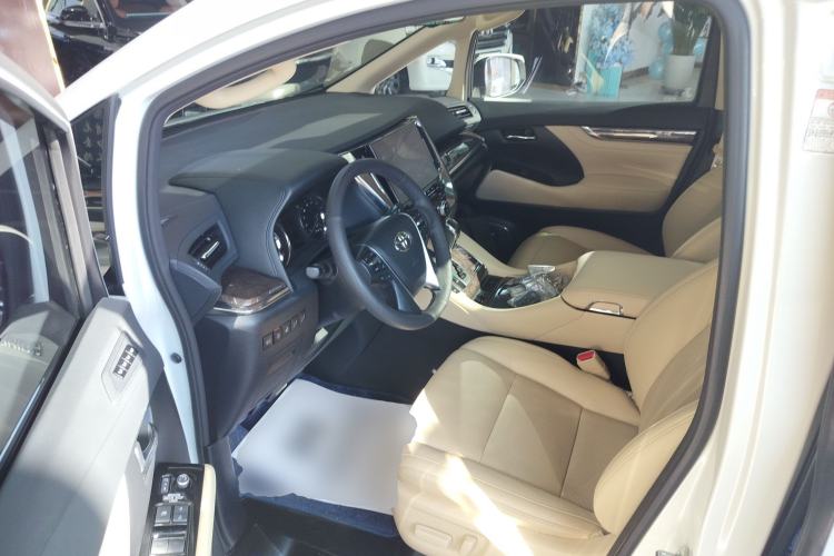 Used Toyota Vellfire 2021 Crown Dual-Engine 2.5L HV Prestige Edition Driver Seat