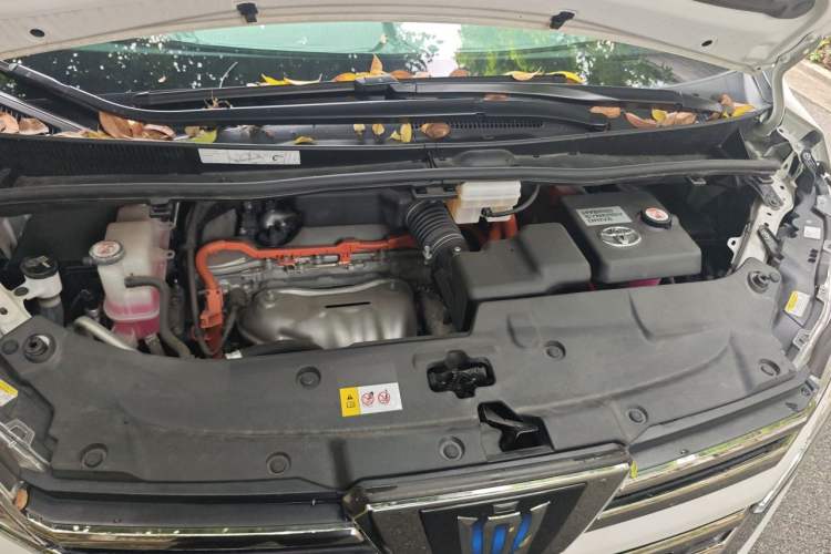 Used Toyota Vellfire 2021 Crown Dual-Engine 2.5L HV Prestige Edition Engine Bay