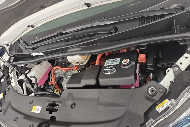 Used Toyota Vellfire 2021 Crown Dual-Engine 2.5L HV Prestige Edition Engine Bay