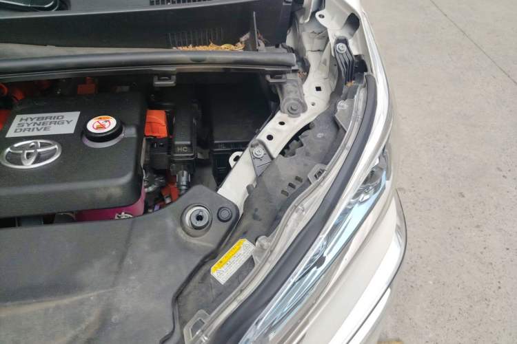 Used Toyota Vellfire 2021 Crown Dual-Engine 2.5L HV Prestige Edition Engine Bay Left