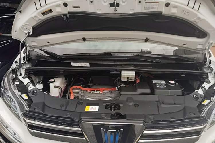 Used Toyota Vellfire 2021 Crown Dual-Engine 2.5L HV Supreme Edition Engine Bay