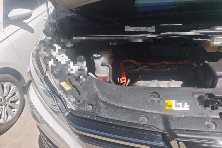 Used Toyota Vellfire 2021 Crown Dual-Engine 2.5L HV Supreme Edition Engine Bay Right