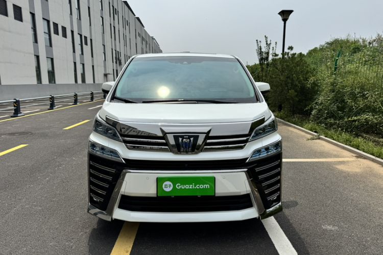 Used Toyota Vellfire 2021 Crown Dual-Engine 2.5L HV Supreme Edition Exterior 1