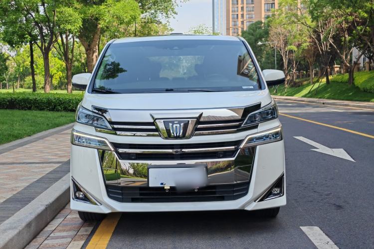 Used Toyota Vellfire 2021 Crown Dual-Engine 2.5L HV Luxury Edition Exterior 1