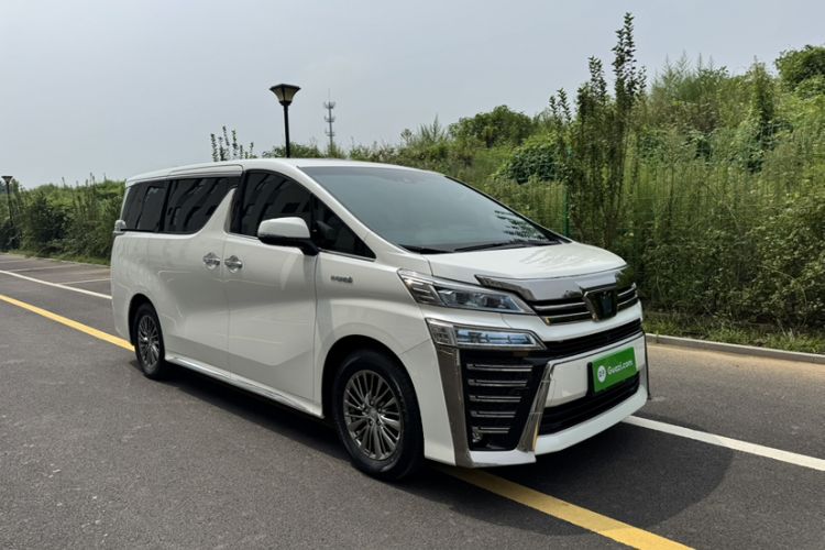 Used Toyota Vellfire 2021 Crown Dual-Engine 2.5L HV Supreme Edition Exterior 2
