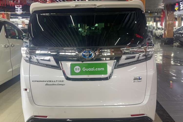 Used Toyota Vellfire 2021 Crown Dual-Engine 2.5L HV Prestige Edition Exterior 4