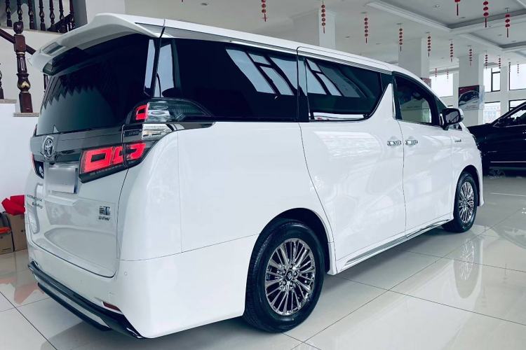 Used Toyota Vellfire 2021 Crown Dual-Engine 2.5L HV Supreme Edition Exterior 4