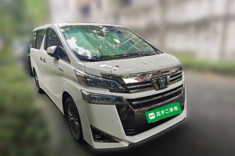 Used Toyota Vellfire 2021 Crown Dual-Engine 2.5L HV Prestige Edition Front Right 45 Deg