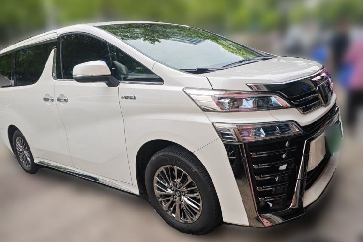 Used Toyota Vellfire 2021 Crown Dual-Engine 2.5L HV Supreme Edition Front Right 45 Deg