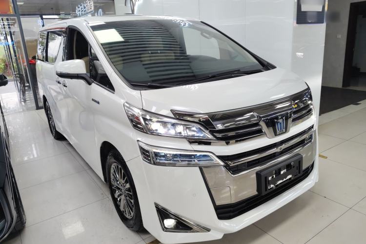 Used Toyota Vellfire 2021 Crown Dual-Engine 2.5L HV Prestige Edition Front Right 45 Deg