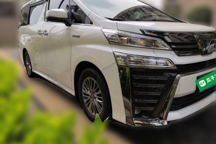 Used Toyota Vellfire 2021 Crown Dual-Engine 2.5L HV Supreme Edition Front Right 45 Deg