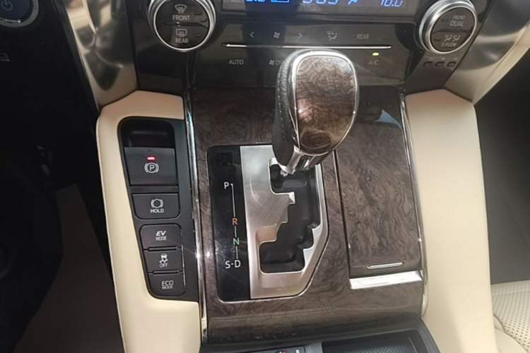 Used Toyota Vellfire 2021 Crown Dual-Engine 2.5L HV Supreme Edition Gear Lever