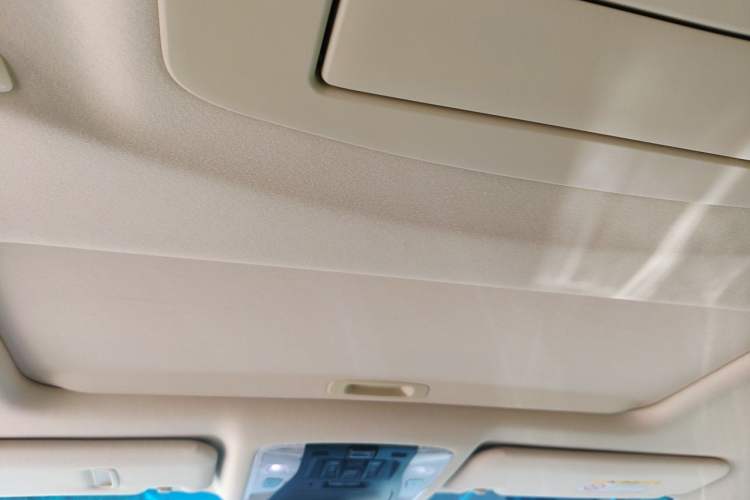 Used Toyota Vellfire 2021 Crown Dual-Engine 2.5L HV Supreme Edition Headliner