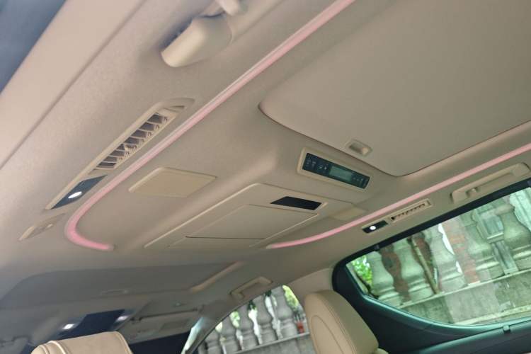 Used Toyota Vellfire 2021 Crown Dual-Engine 2.5L HV Prestige Edition Headliner