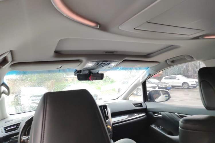 Used Toyota Vellfire 2021 Crown Dual-Engine 2.5L HV Luxury Edition Headliner