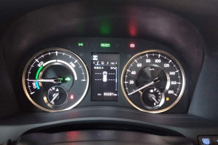 Used Toyota Vellfire 2021 Crown Dual-Engine 2.5L HV Prestige Edition Instrument Cluster