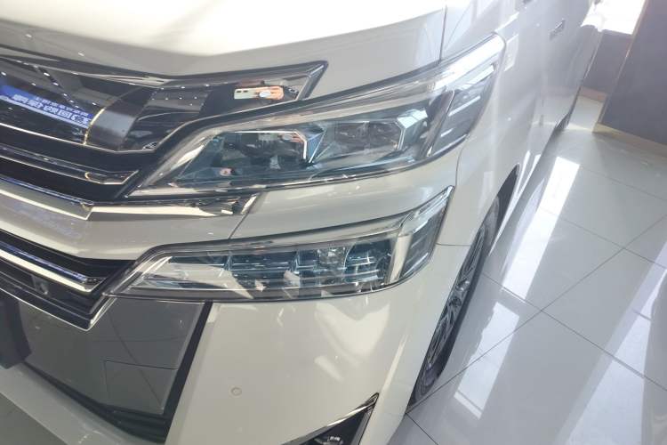 Used Toyota Vellfire 2021 Crown Dual-Engine 2.5L HV Prestige Edition Left Front Headlight