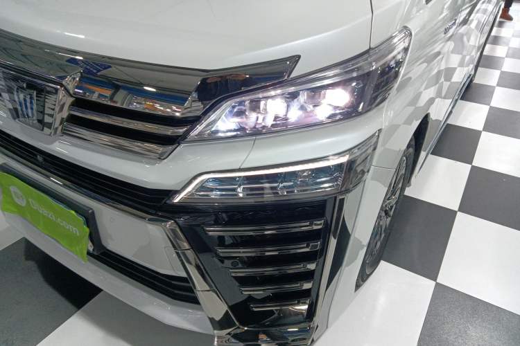 Used Toyota Vellfire 2021 Crown Dual-Engine 2.5L HV Supreme Edition Left Front Headlight
