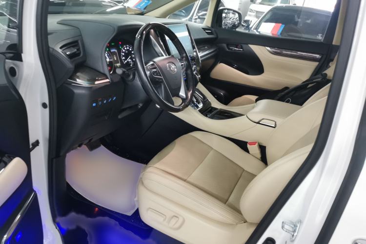 Used Toyota Vellfire 2021 Crown Dual-Engine 2.5L HV Supreme Edition Left Front Seat