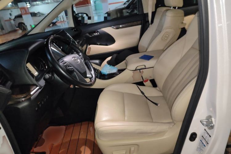 Used Toyota Vellfire 2021 Crown Dual-Engine 2.5L HV Prestige Edition Left Front Seat
