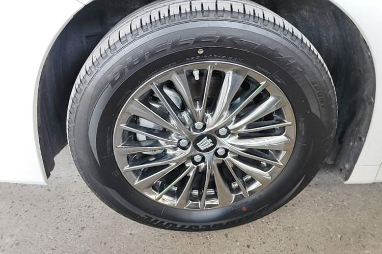 Used Toyota Vellfire 2021 Crown Dual-Engine 2.5L HV Luxury Edition Left Front Wheel Hub